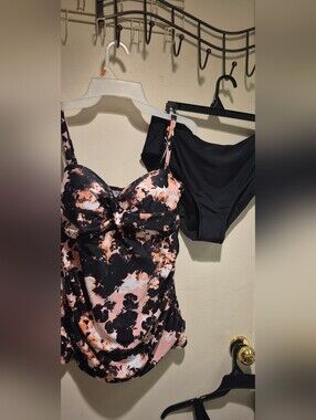 Brand New 2 Piece
